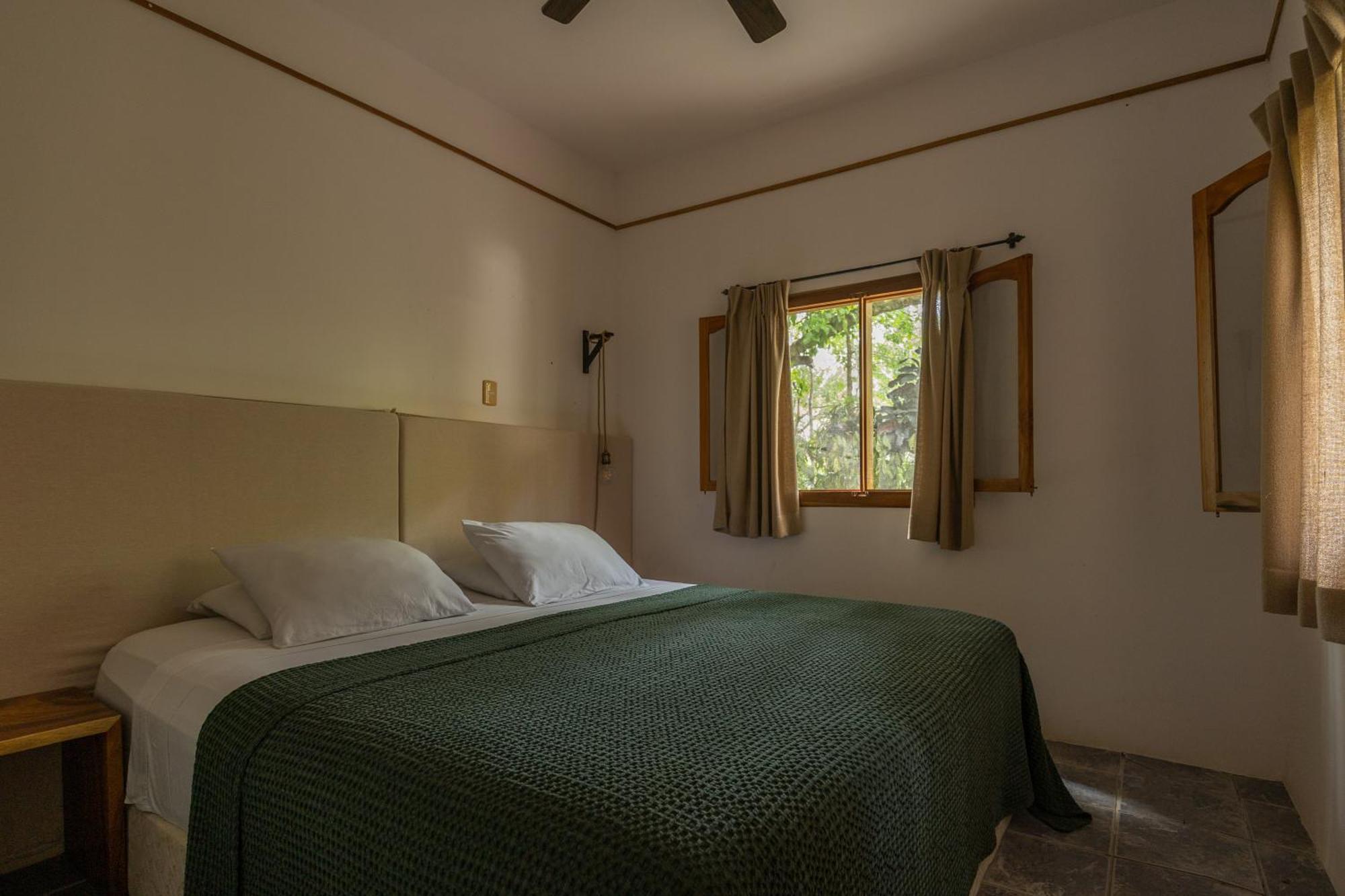Star Mountain Jungle Lodge Malpais Bagian luar foto